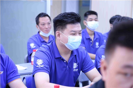 左右手深圳商学院毕业学员 左右手深圳商学院毕业学员