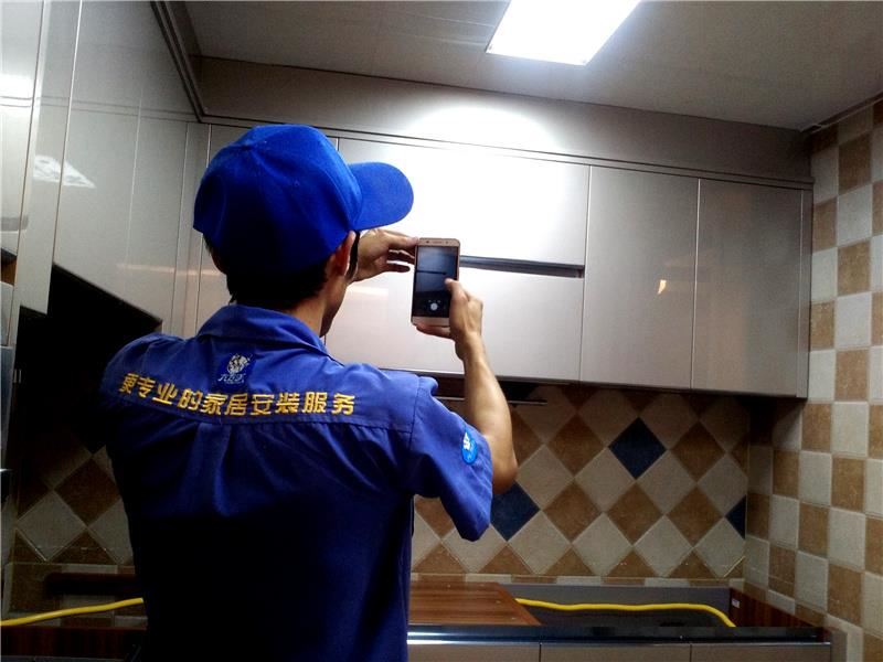 橱柜安装现场