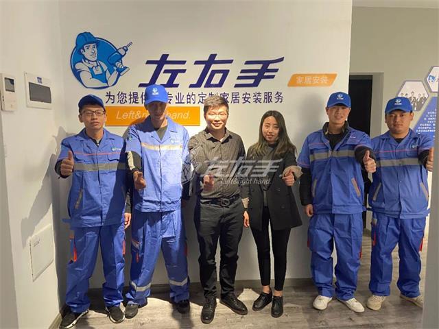 云南昆明左右手团队风采