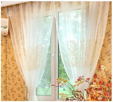 【窗帘布艺加盟价格】窗帘布艺挂法，阳台隔热窗帘哪种好