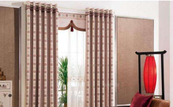 中式古典装修风格：家中有一种中式风格，怎样搭配窗帘？