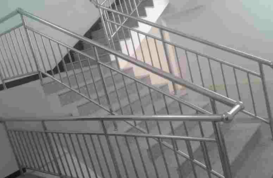 不锈钢楼梯扶手价格多少?不锈钢楼梯扶手如何保养?